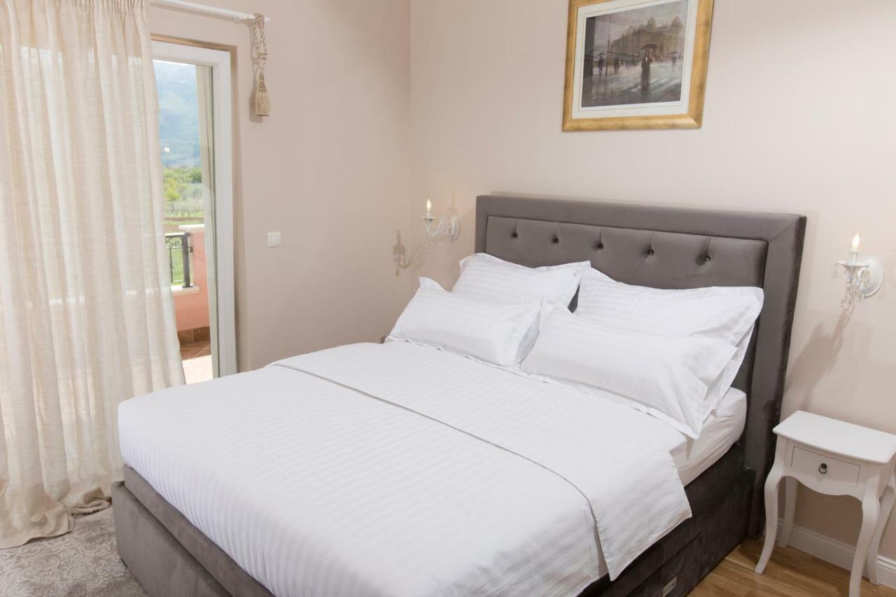 San Mihael luxury rooms Dugopolje Bagian luar foto